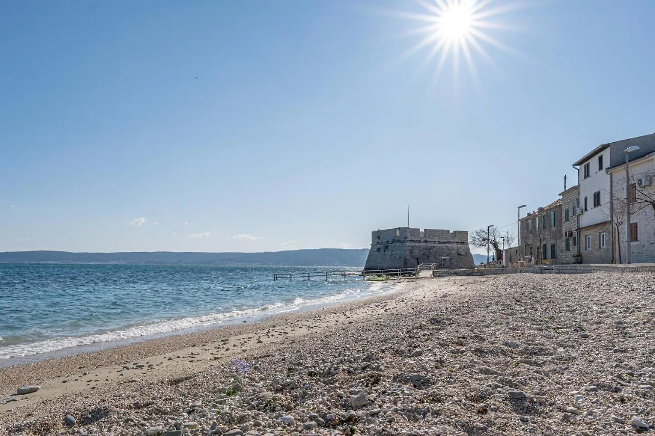 Su Casa - At Kastela Oldtown Apartment 0*,  Croatia