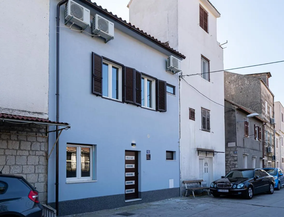 Su Casa - At Kastela Oldtown Apartment 0*,  Croatia