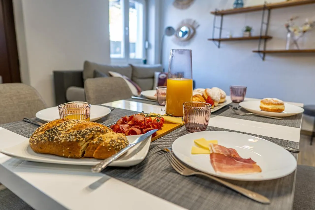Su Casa - At Kastela Oldtown Apartment Croatia