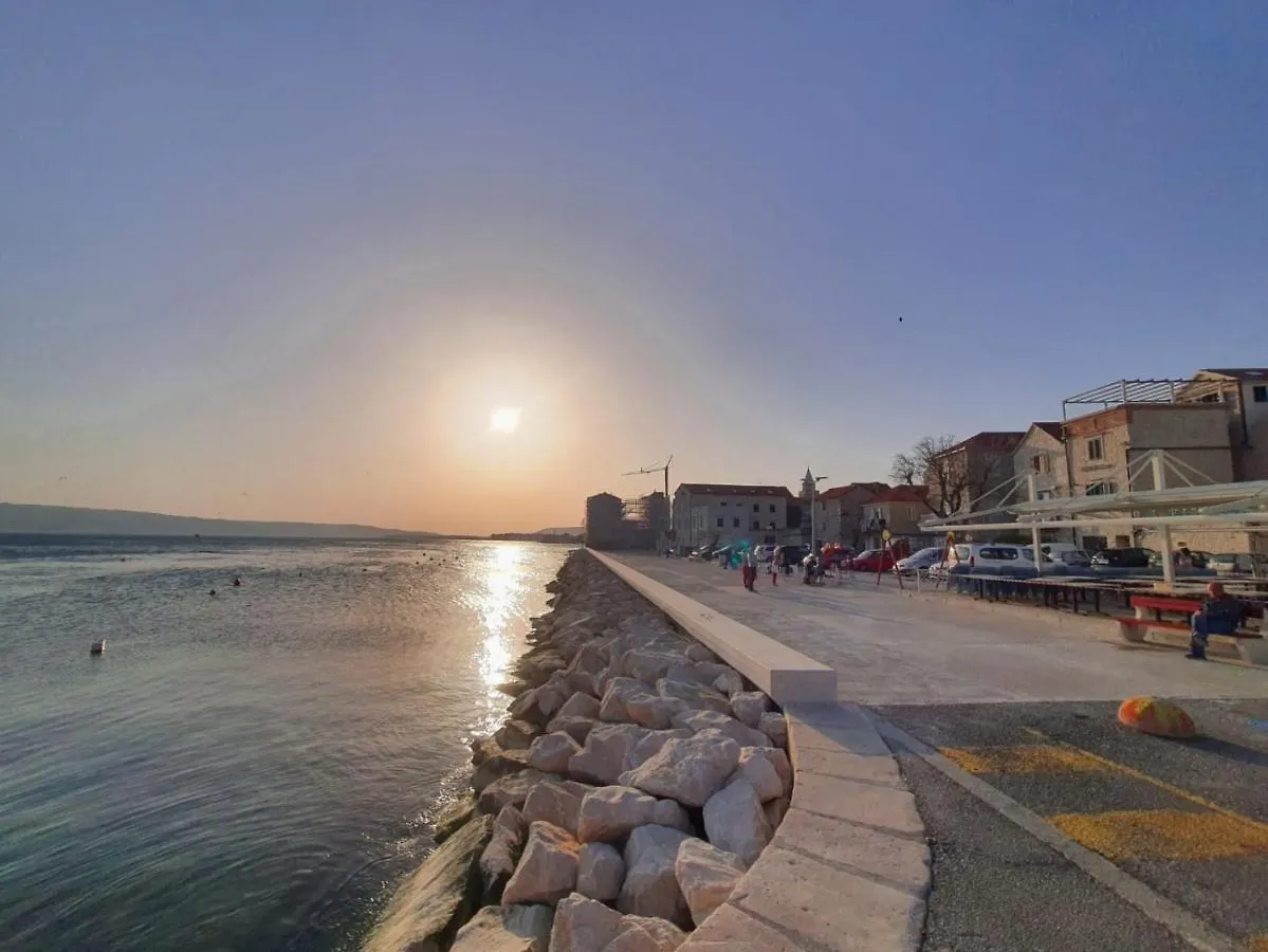 Su Casa - At Kastela Oldtown Apartment